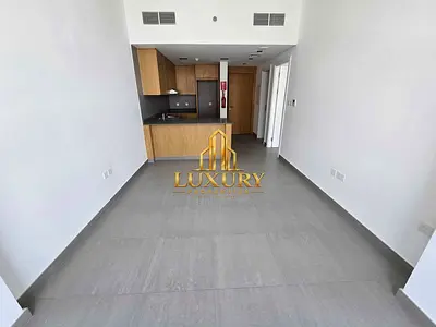Large 1BHK Apartment | 2 Bathrooms | Great Opportunity