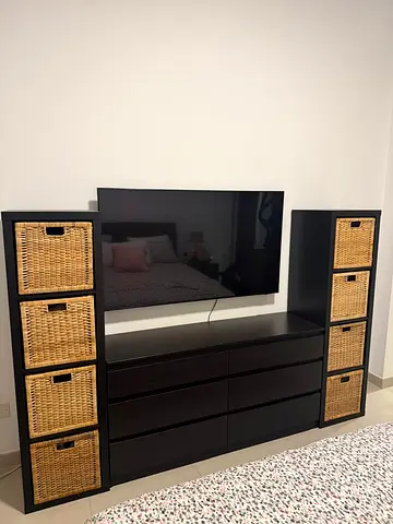 6 chest drawer and kallax with stand for sale