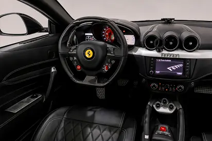 2014 Ferrari FF 照片 10
