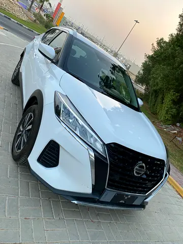 2022 Nissan KICKS 照片 2