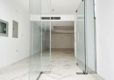 Prime Shop | High Visibility | Ready to Move