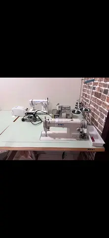Juki Industrial Sewing Machine Set