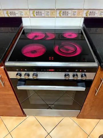 Siemens Electric Cooker, 60 cm, HK9R3A250M , 4 heating Elements , DELIVERY + WARRANTY