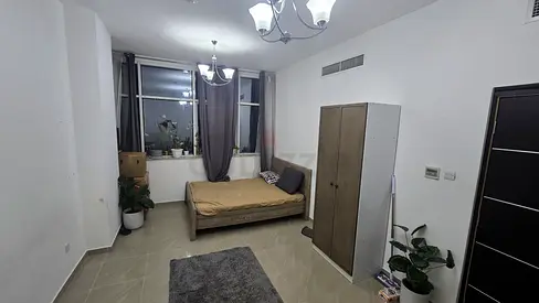 Move-In Ready Spacious Furnished private room High-Speed WiFi & Prime Amenities - Great Location!