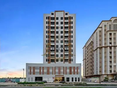 WELL MAINTAINED UNIT WITH GREAT VIEW