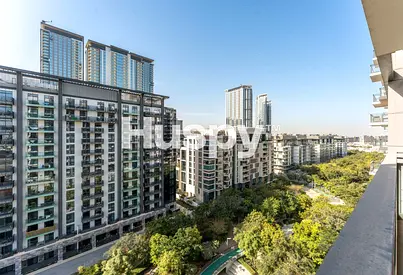 Vacant on Transfer | Park View | Mid Floor