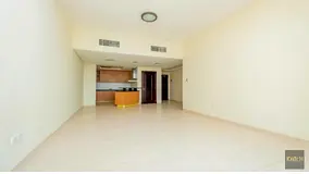 Spacious 1BR Apartment | Mediterranean U type
