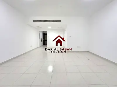 FREE PARKING, HUGE HALL, 3 BATH, GYM POOL, MASTER ROOM