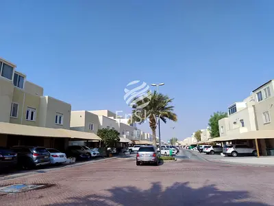 Beautiful 2 BD Arabian Villas| Close To Facilities