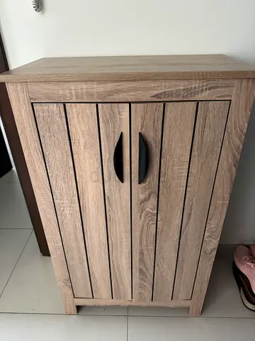Very good condition shoe cabinet with 4 pair slippers - light oak finish