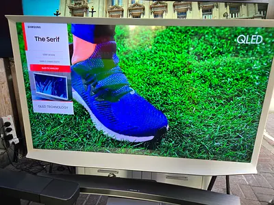 Samsung The Serif TQ65LS01B Blanc 2023 TV QLED