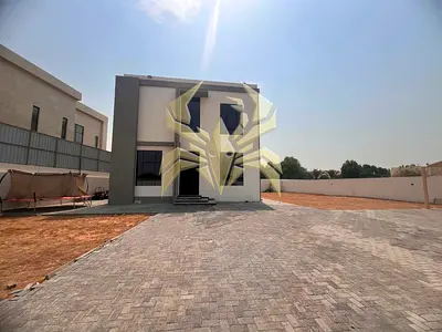 Elegant 4‑Bedroom Villa l Garden l Shaded Parking