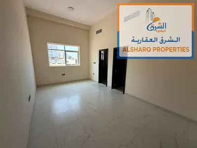 استديو جديد في الجرف 3، أول ساكن، مطبخ منفصل، تكييف مركزي، مساحة واسعة، موقع مميز وقريب من الخدمات وطريق E311.