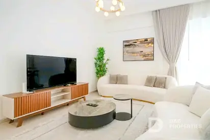 Lagoon Access | Spacious Layout | Corner Plus Maid