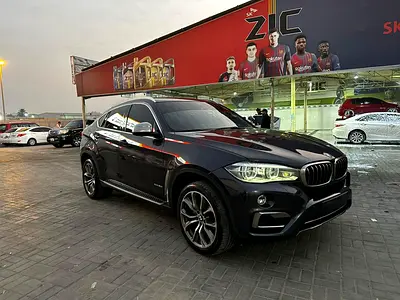 luxury BMW X6 xDrive50i GCC spec