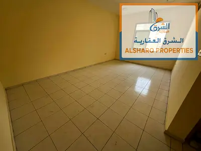 غرفتين وصالة منفصلة 2 حمام الراشدية 2 مساحة كبيرة وتقسيمات ممتازة تكييف مركزي  35 ألف