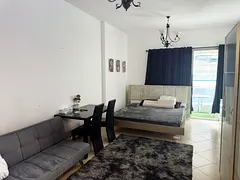 Studio apartment for monthly rent