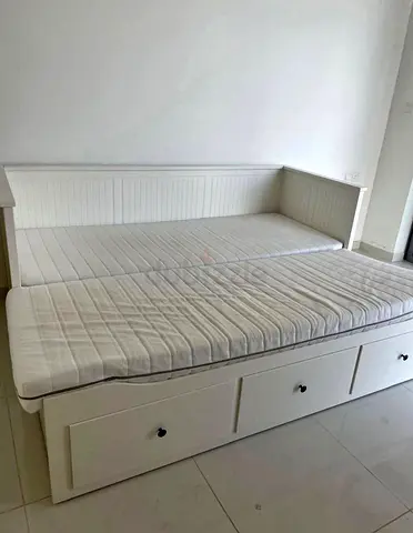 IKEA Hamnes day bed with 2 mattress and 3store