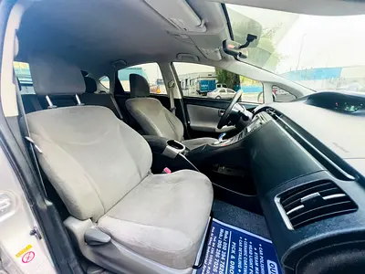 2012 Toyota PRIUS — фото 4