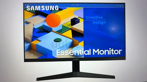 Brand Samsung s3 monitor 27 inch