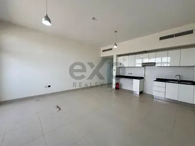 Move In Now | 4 Cheques | Spacious