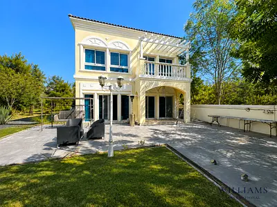 EXCLUSIVE | PRIME LOCATION | LARGE PLOT
