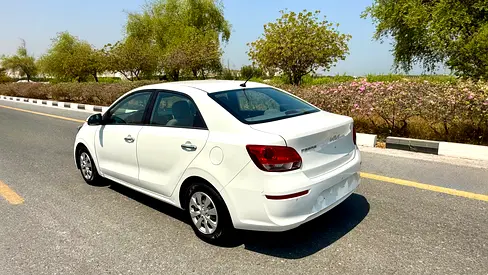 صورة 16 لـ 2023 KIA PEGAS
