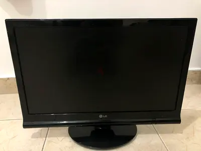 LG 24-inch LED TV/Monitor in good working condition