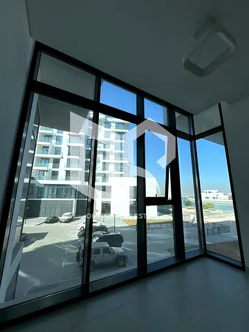 Special Offer! | Studio with Pool View | Freehold