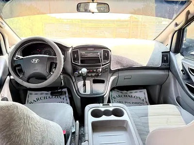 صورة 15 لـ 2019 Hyundai H1