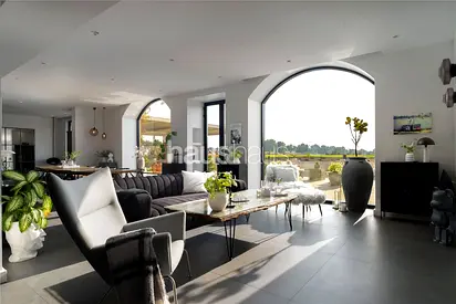 Stunning B Type | Upgraded | Golf views