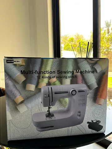 Compact Multi-function Mini Sewing Machine - 12 Stitch Options (Like New)