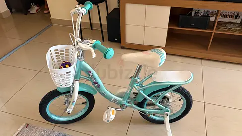 Children's 12-inch Mint Green Bike with Training Wheels and Basket good as new not used