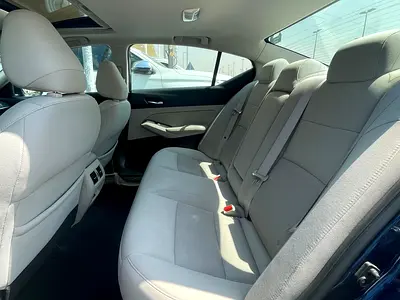 2021 Nissan ALTIMA 照片 12