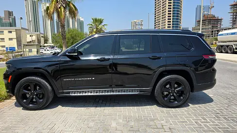 صورة 8 لـ 2022 JEEP GRAND CHEROKEE L