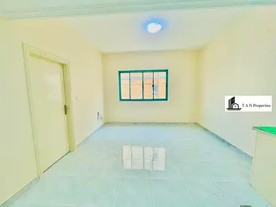 CHILLER FREE| Spacious living Room | Near Metro