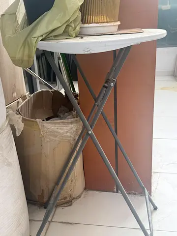 Bar table