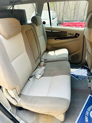 صورة 7 لـ 2014 Toyota INNOVA