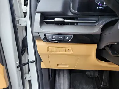 Kia Carnival SX, миниатюра 16