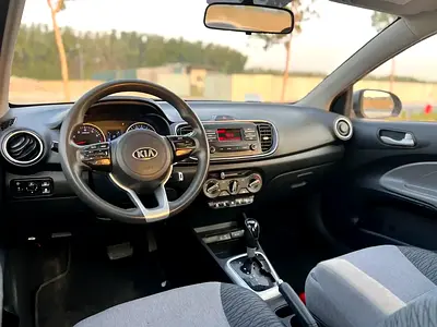 2021 KIA PEGAS 缩略图 4