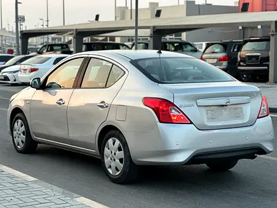 Nissan Sunny SV, миниатюра 3