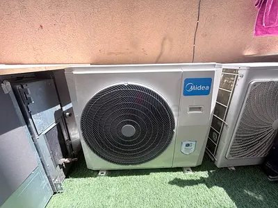 Midea outdoor 3 Ton Duct AC condenser unit - 4 month old, only 2500/-
