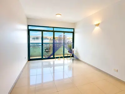 Spacious Office Available Near Metro in Hor Al Anz Daira