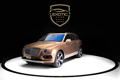 BENTAYGA W12 | GOLDEN EXTERIOR | WARRANTY AVAILABLE