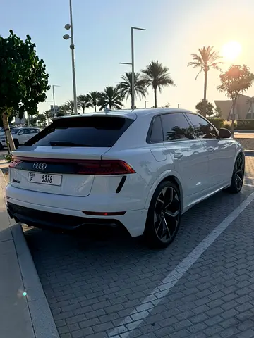 صورة 4 لـ 2020 AUDI RS Q8