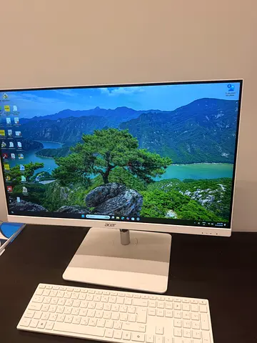All-in-one desktop PC ACER / monitor with wireless module and HDMI جهاز كمبيوتر دسكتوبً براند Acer