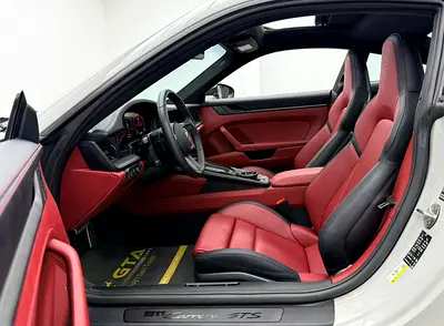 صورة 8 لـ 2026 Porsche 911
