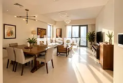 Vacant | Closed Kitchen | Mid Floor
