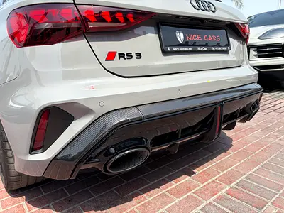 2025 AUDI RS3 photo 8