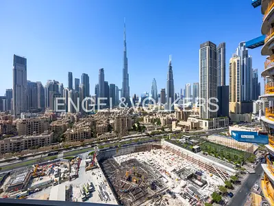 Burj Khalifa View | Spacious | Bright